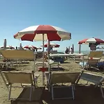 Gran Spiaggia Di Levante Διαμέρισμα *
