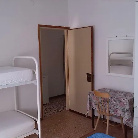 Gran Spiaggia Di Levante * كاوْرلي